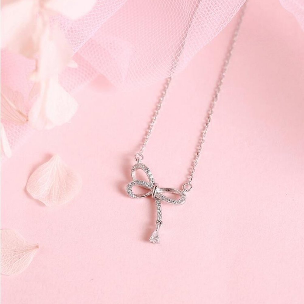 NEW 925 Sterling Silver Diamond Bow knot Necklace